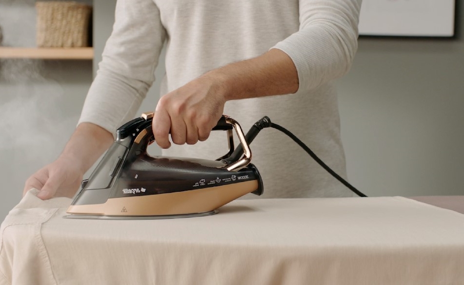 Arçelik Aria Expert Beu Ütü